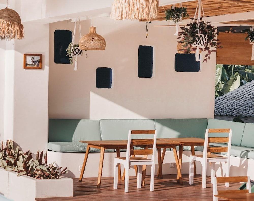 Canggu Village Accommodation Exterior photo